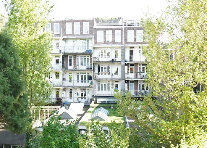 Onefam Amstel Hostel Amsterdam